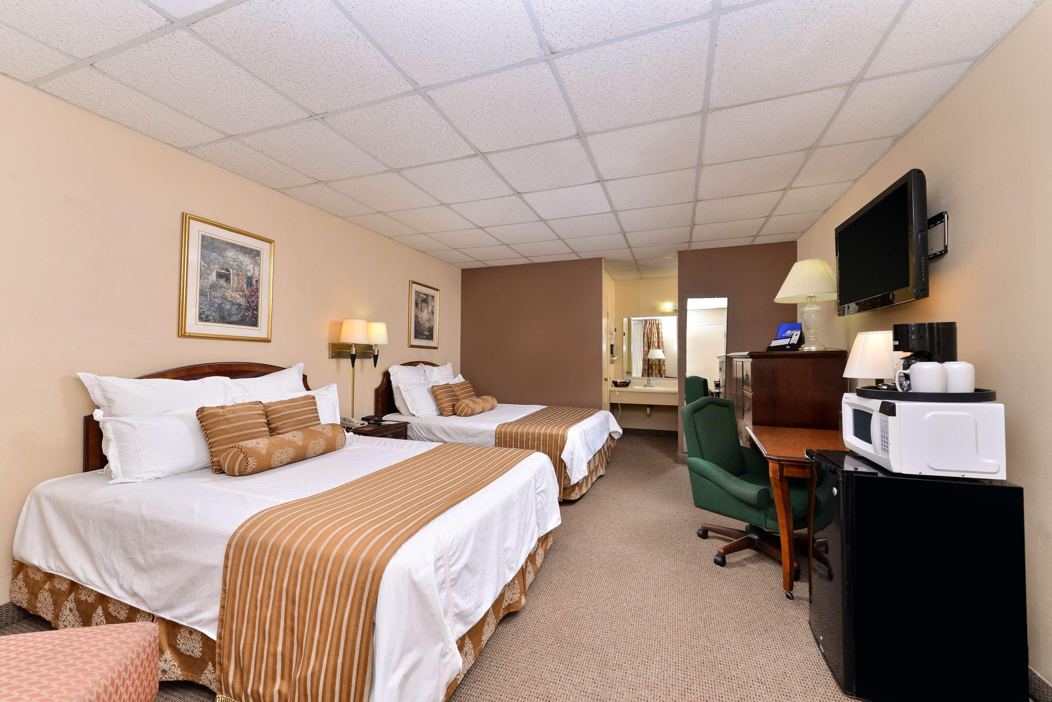 Americas Best Value Inn And Suites Виктория Екстериор снимка